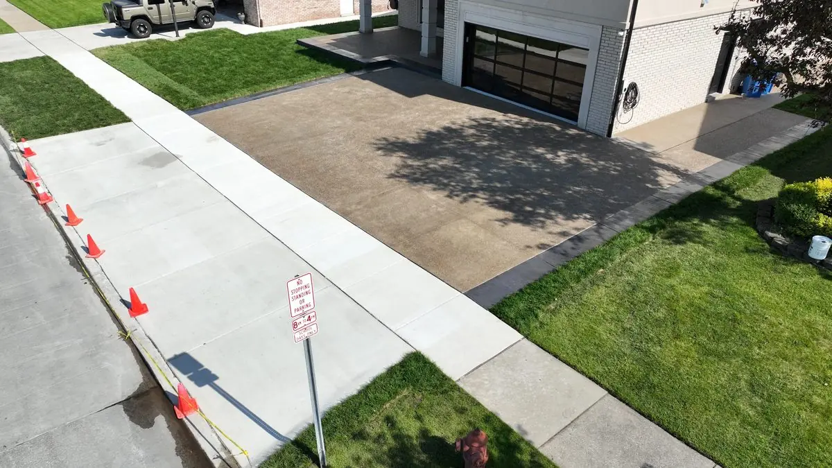 Exposed aggregate concrete driveway in Dearborn Heights, MI